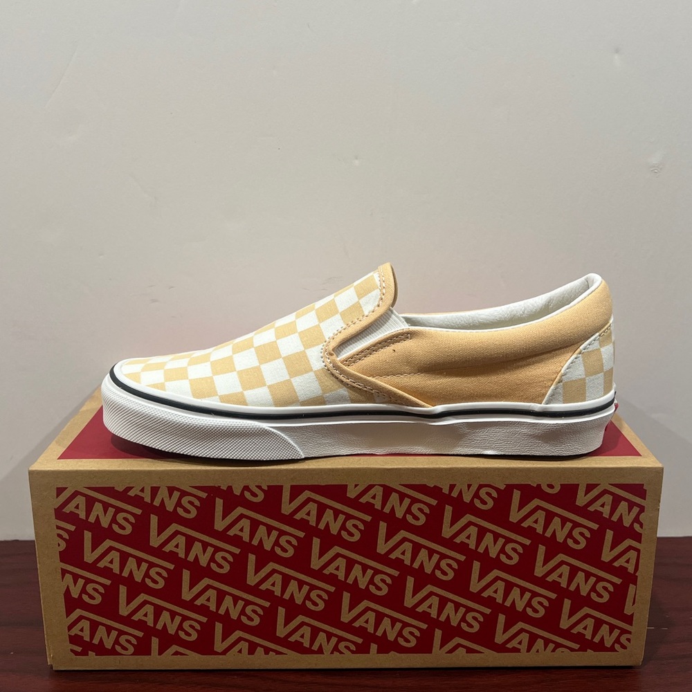 Vans, Classic Slip-On, VN0A7Q5DBLP, Peach & White - Picture 8 of 12